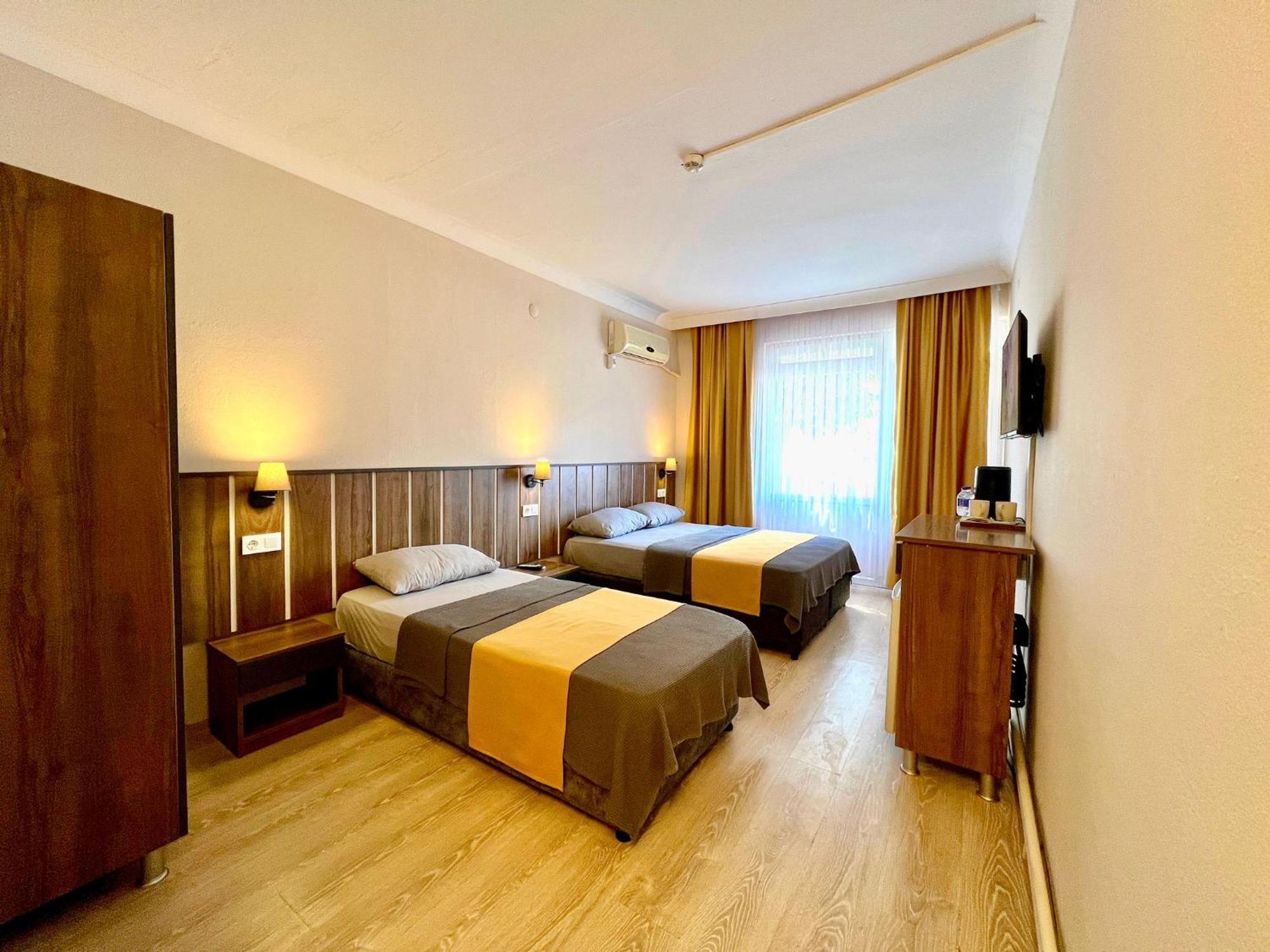 Cord Hotel & Resort Едреміт Екстер'єр фото